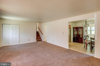 26 Spruce Rd, Burlington, NJ 08016 - photo 3