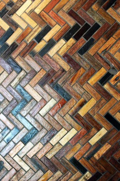 2_Entry Mosaic Wooden Wall