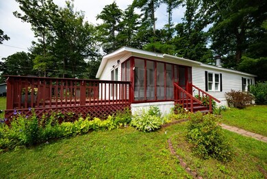 106 Patricia Ln, Orange, MA 01364 - photo 2