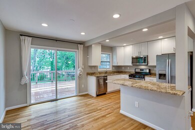 6703 Sisalbed Dr, Capitol Heights, MD 20743 - photo 6