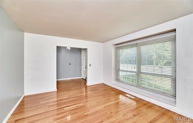 1211 Big Bend Rd, Ballwin, MO 63021 - photo 7