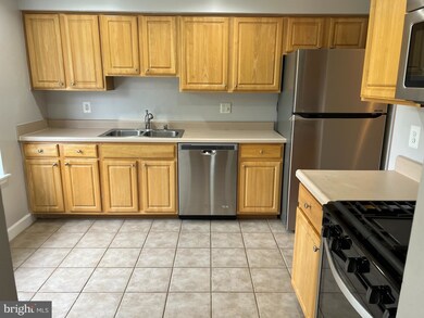 4037 Chesterwood Dr, Silver Spring, MD 20906 - photo 4