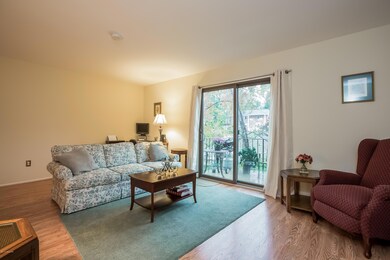 010-Living_Room-3384618-large