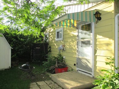 201 Butte Ln, Carpentersville, IL 60110 - photo 7