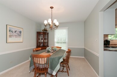 1707 La Palma Ct, Wheaton, IL 60189 - photo 3