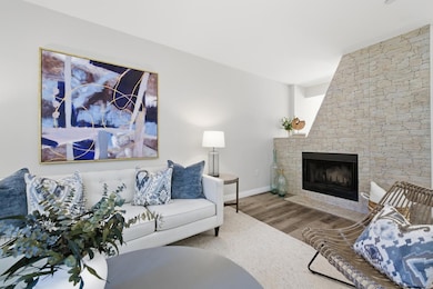 983 La Mesa Terrace unit C, Sunnyvale, CA 94086 - photo 6