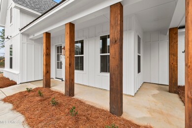 110 Grayson-5