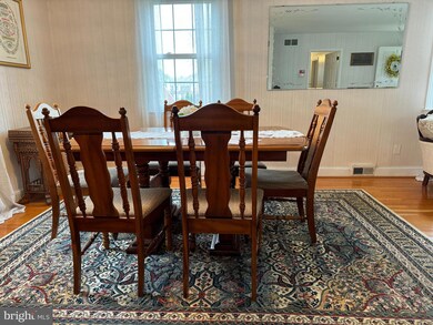 2605 Radcliffe Rd, Broomall, PA 19008 - photo 7