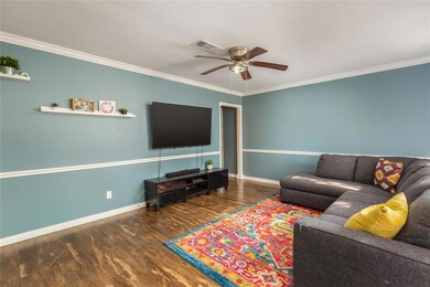 812 Perry Dr, Fort Worth, TX 76108 - photo 6