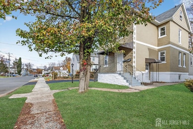 309-311 Pulaski St, Dunellen, NJ 08812 - photo 2