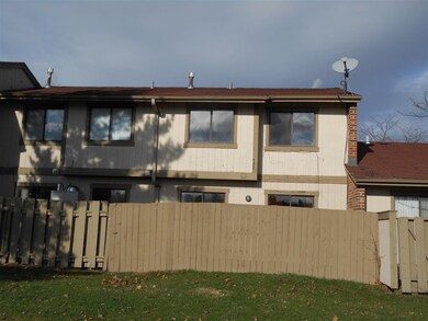 1063 Cascade Dr, Aurora, IL 60506 - photo 2