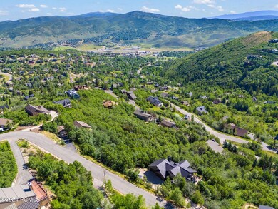 7400 Hitching Post Dr unit 213, Summit Park, UT 84098 - photo 4