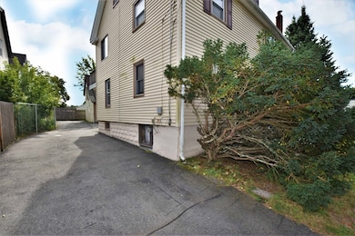 10 Sigourney St, Lynn, MA 01905 - photo 4