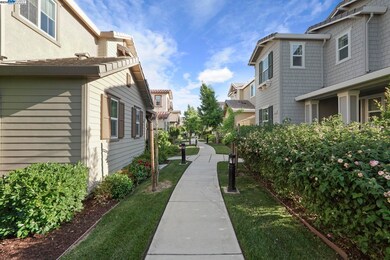 1025 S Fowler Ln, Tracy, CA 95391 - photo 5