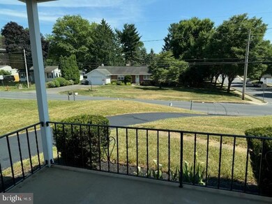 181 W Charlotte St, Millersville, PA 17551 - photo 7