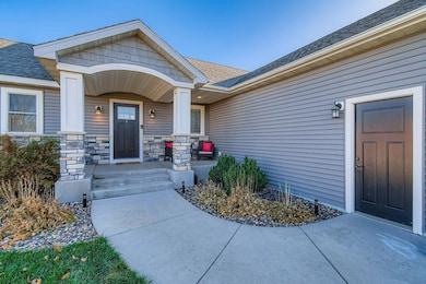 1517 Squirrel Way, New Richmond, WI 54017 - photo 2