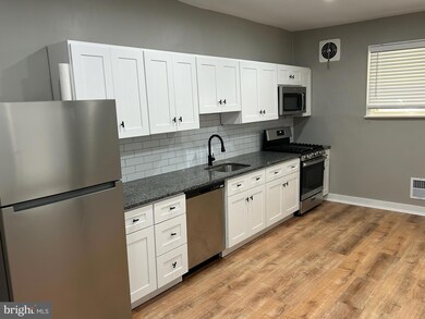 4529 Salmon St, Philadelphia, PA 19137 - photo 6