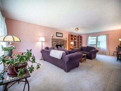 435 Longmeadow Dr, Shelburne, VT 05482 - photo 6