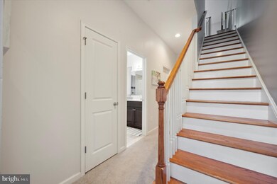 342 E Hector St, Conshohocken, PA 19428 - photo 2