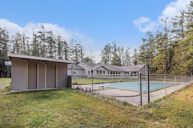 996 Lahaie Rd, Cheboygan, MI 49721 - photo 7