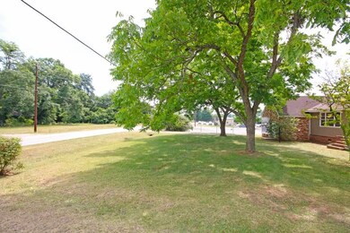 2554 Allen Rd, Macon, GA 31216 - photo 4