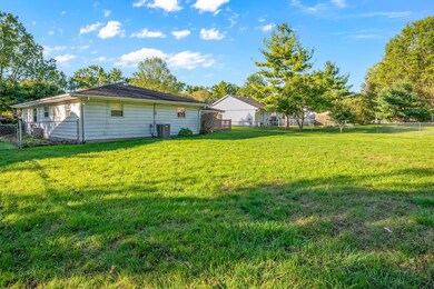 1018 Van Kirk Dr, Marysville, OH 43040 - photo 5