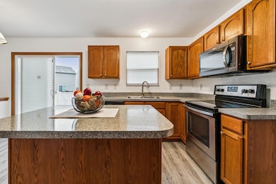 4784 Nieles Edge Dr, Columbus, OH 43232 - photo 6