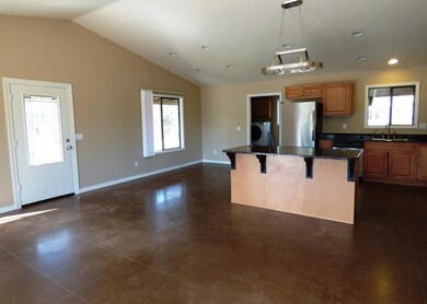 Kitchen-Breakfast Bar-Dining Area