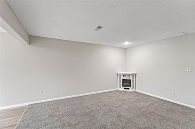 228 Pointe Ln, Raymore, MO 64083 - photo 6