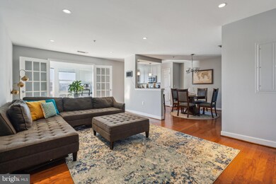 4151 S Four Mile Run Dr unit 402, Arlington, VA 22204 - photo 4