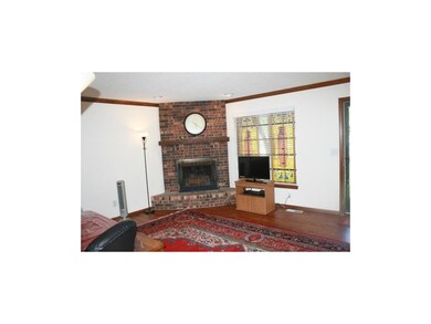 8802 Gallery St, Lenexa, KS 66215 - photo 4