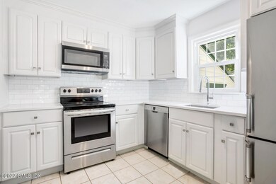 7 Sherwood Ave, Greenwich, CT 06831 - photo 4