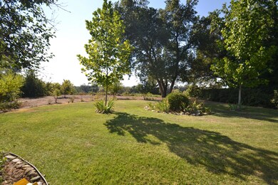 3886 Cheryl Dr, Redding, CA 96002 - photo 6