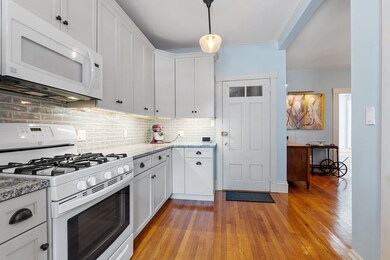 22 Winter St unit 3, Salem, MA 01970 - photo 4