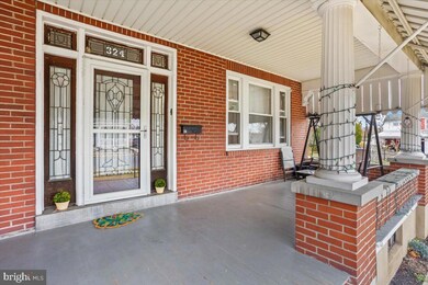 324 S Broad St, Myerstown, PA 17067 - photo 4