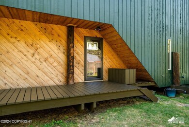 14541 Golden View Dr, Anchorage, AK 99516 - photo 5