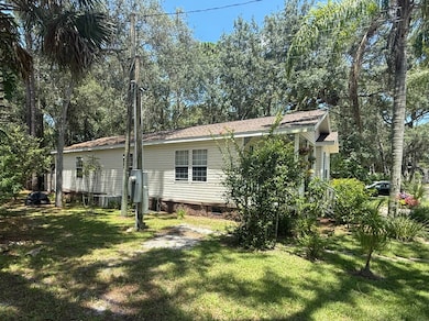 516 Central Blvd, Pierson, FL 32180 - photo 3