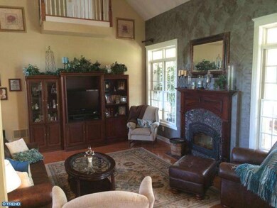 5 Holly Dr, Columbus, NJ 08022 - photo 3