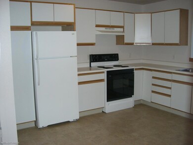 5601 E Mayflower Ln unit 1, Wasilla, AK 99654 - photo 2