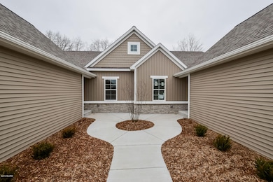 2515 Highridge Hills Ln SE unit 52, Grand Rapids, MI 49546 - photo 3