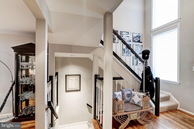 11715 Arbor Glen Way, Reston, VA 20194 - photo 4