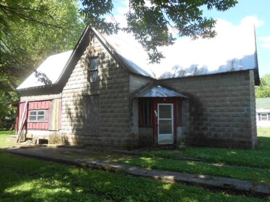 420 E Matilda St, Elnora, IN 47529 - photo 4