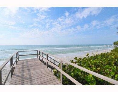 Waterfront - Gulf Beach walkover and jet ski ramp to Sandy Beach.