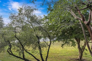 7300 Lake Circle Dr unit 303, Margate, FL 33063 - photo 2