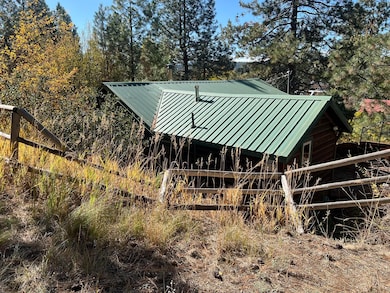 109 S 3rd Ave, Chiloquin, OR 97624 - photo 5