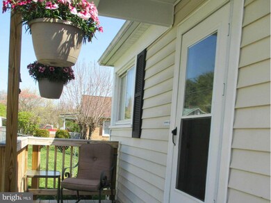 1116 Purcell Ln, Winchester, VA 22603 - photo 4