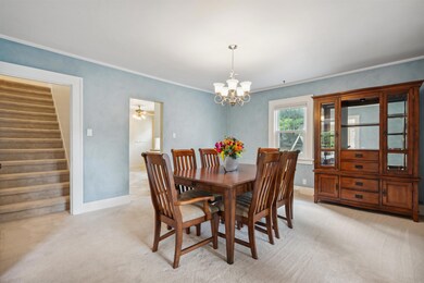 1109 W 3rd St, Cedar Falls, IA 50613 - photo 6