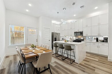 3828 Noah St unit B, Houston, TX 77021 - photo 3