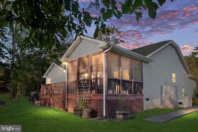 203 Fairfax Ln, Locust Grove, VA 22508 - photo 2