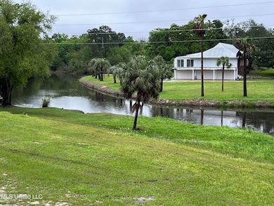 461 & 463 Goose Pointe Blvd, Biloxi, MS 39531 - photo 6